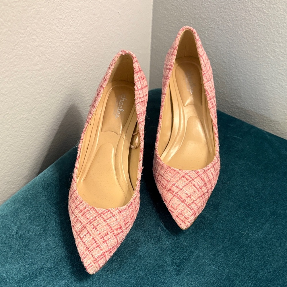 Charles By Charles David Pink Tweed Heels